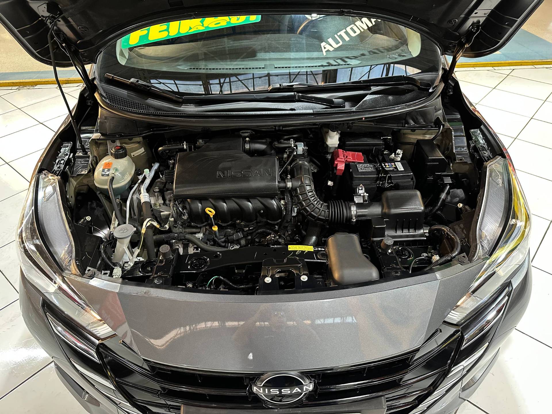 NISSAN VERSA