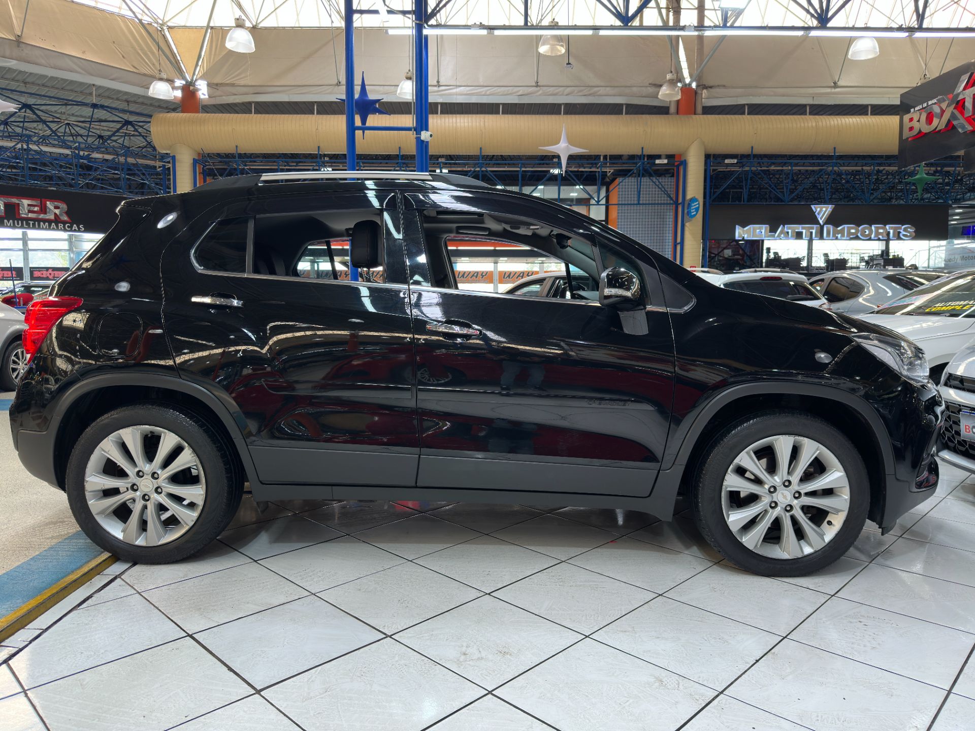 CHEVROLET TRACKER