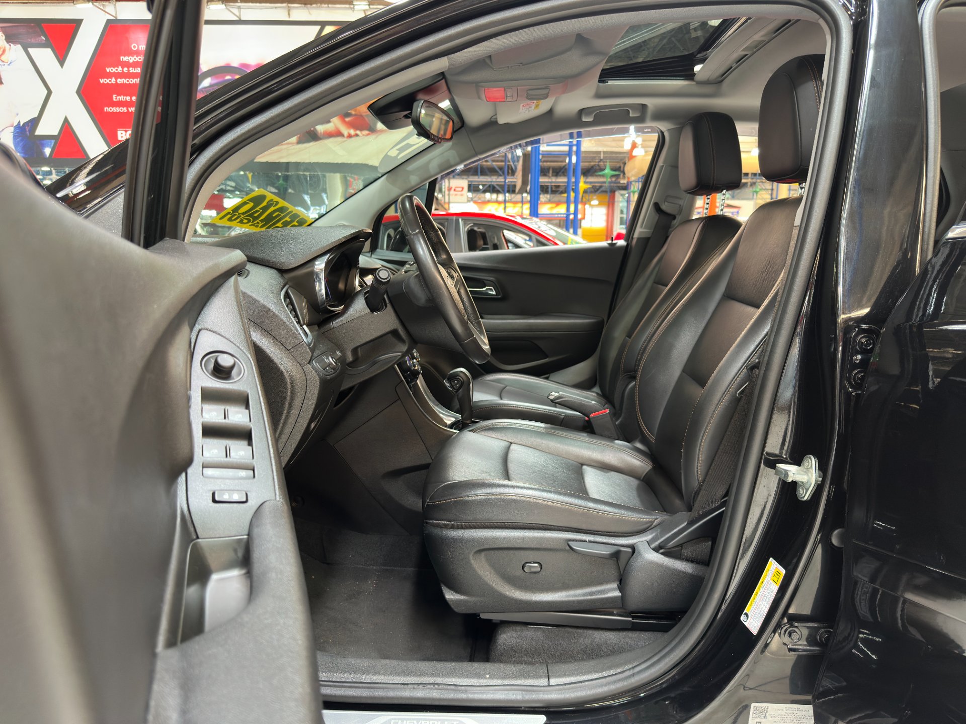 CHEVROLET TRACKER