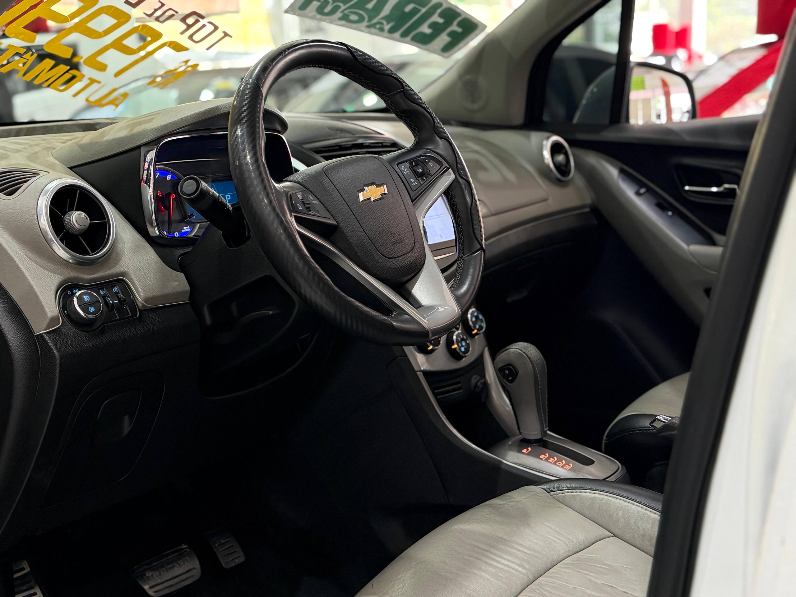 CHEVROLET TRACKER