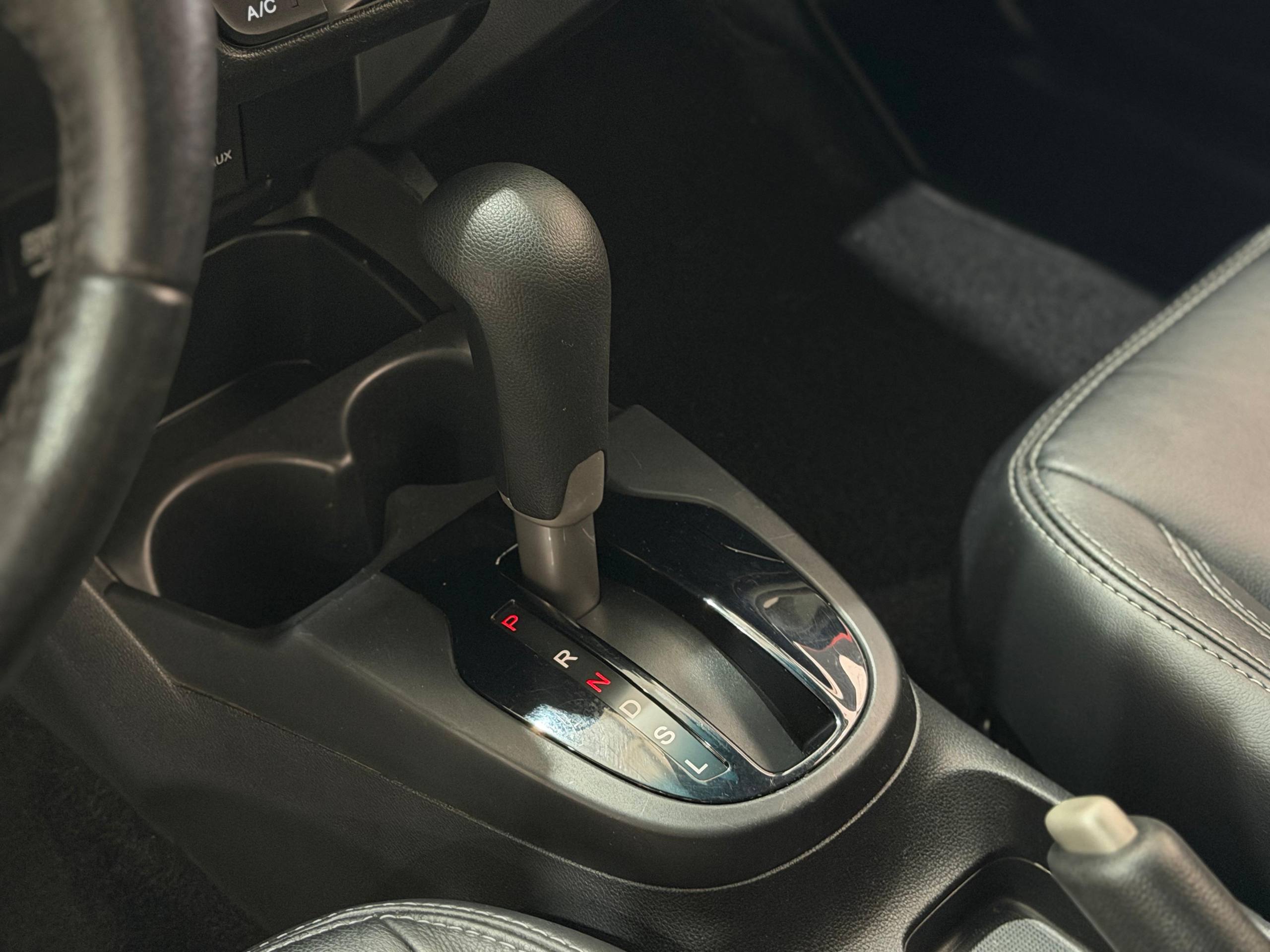 HONDA WR-V