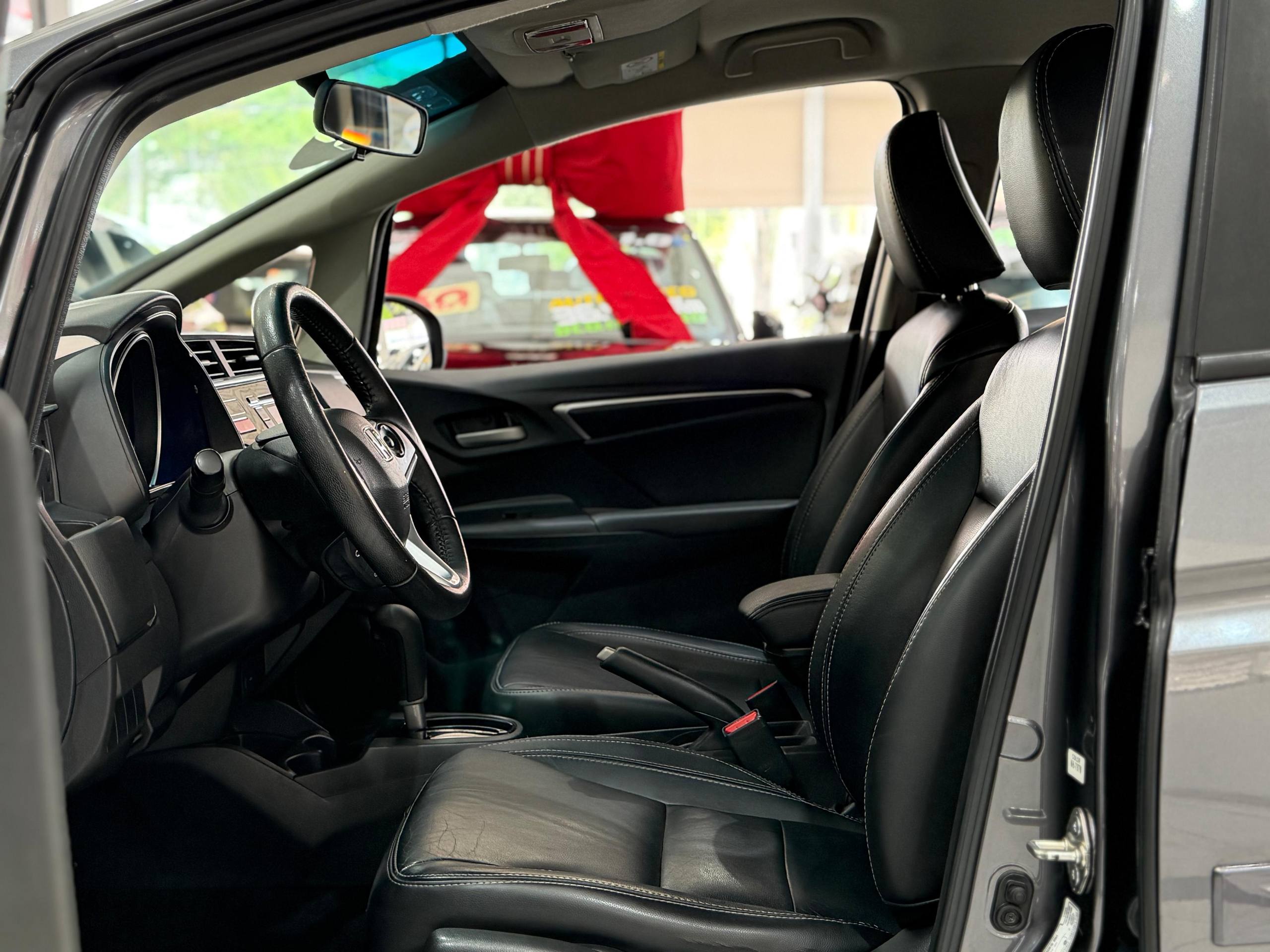 HONDA WR-V