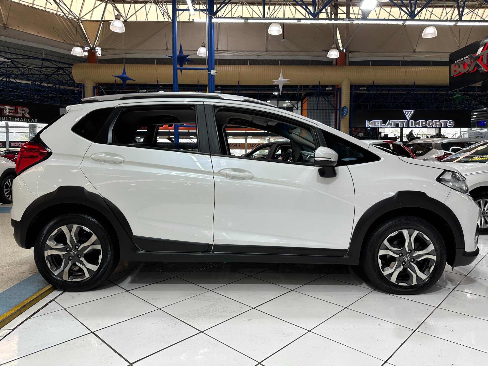 HONDA WR-V