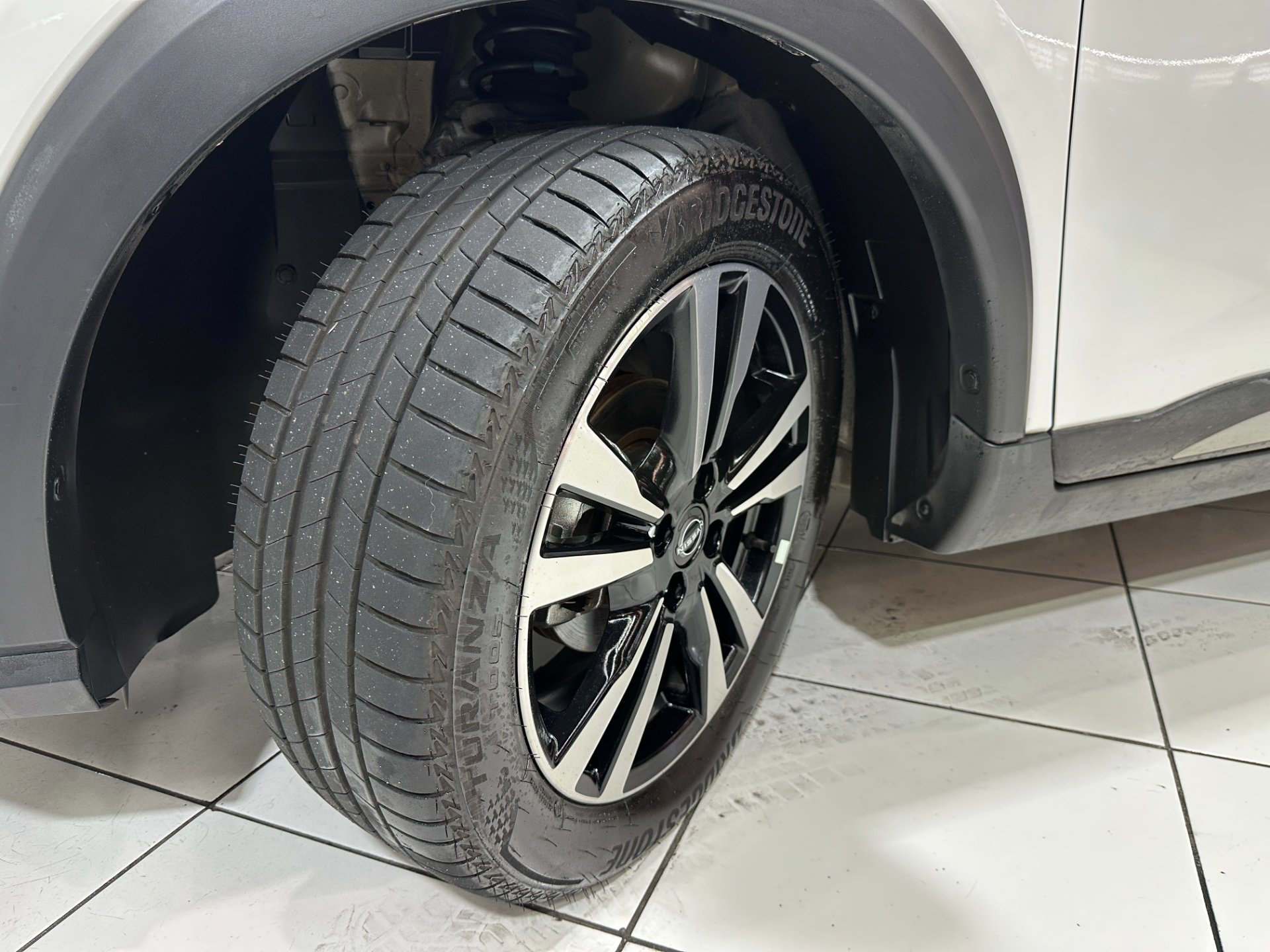 NISSAN KICKS PLAY