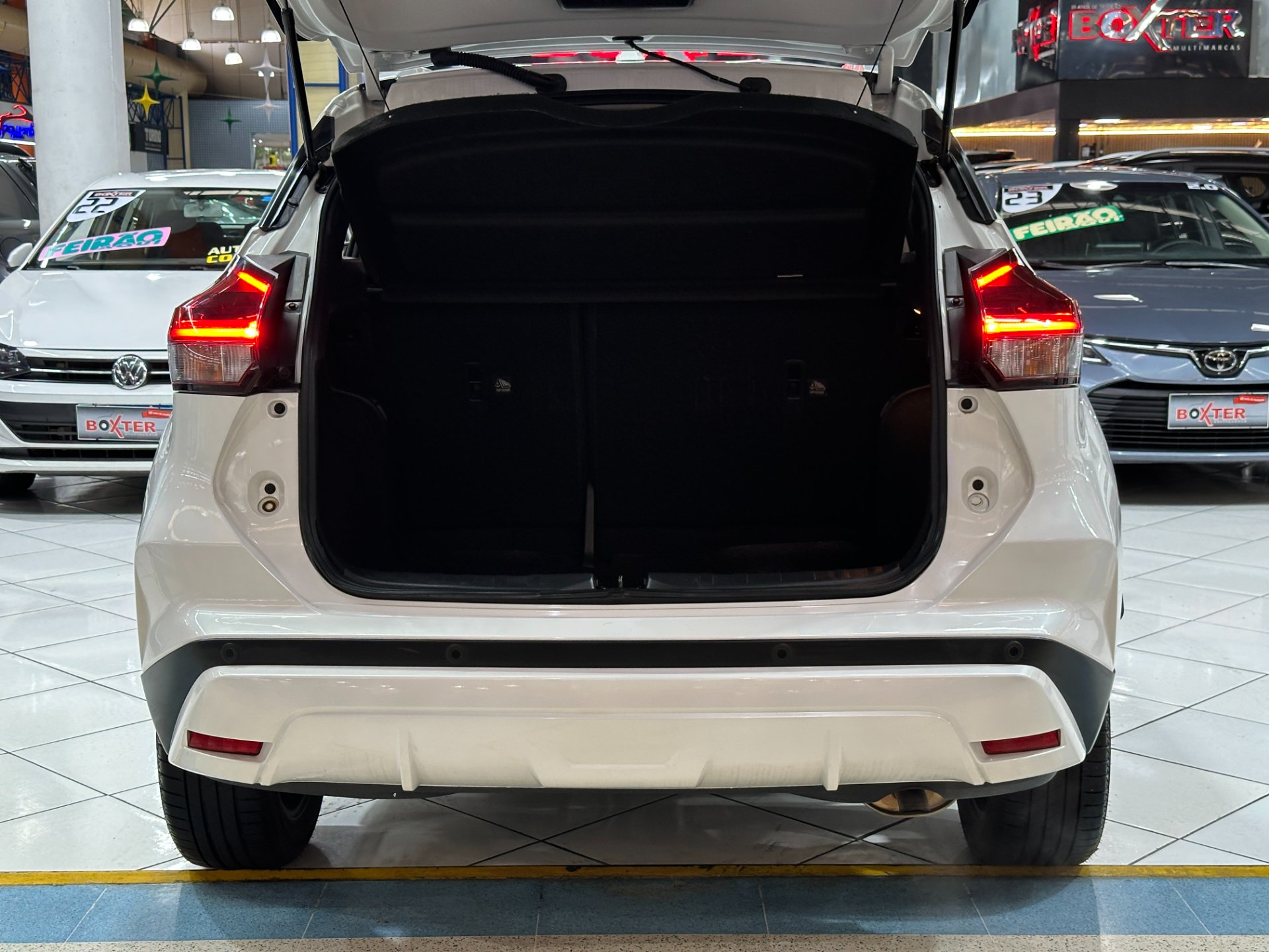 NISSAN KICKS PLAY