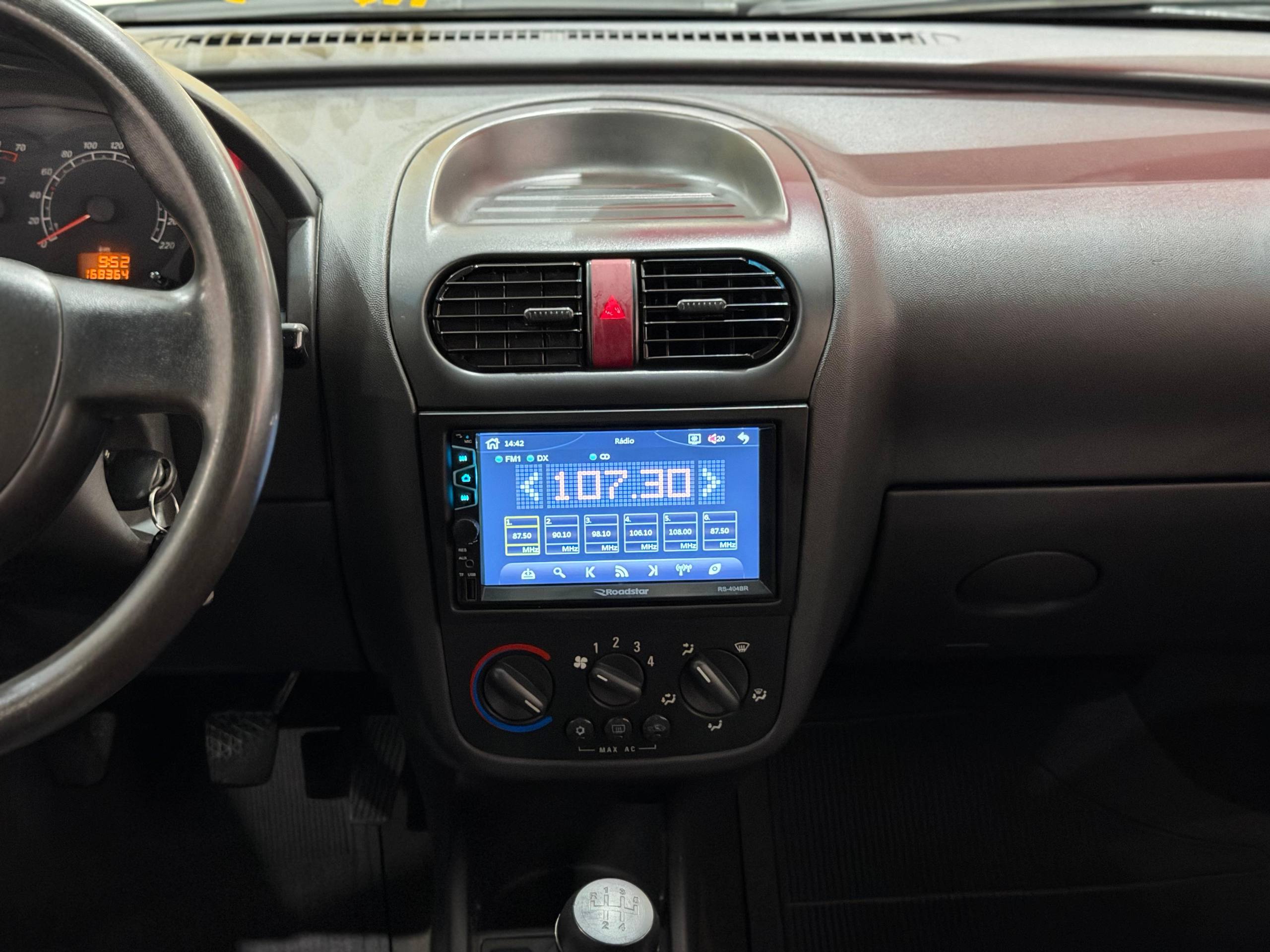 CHEVROLET CORSA
