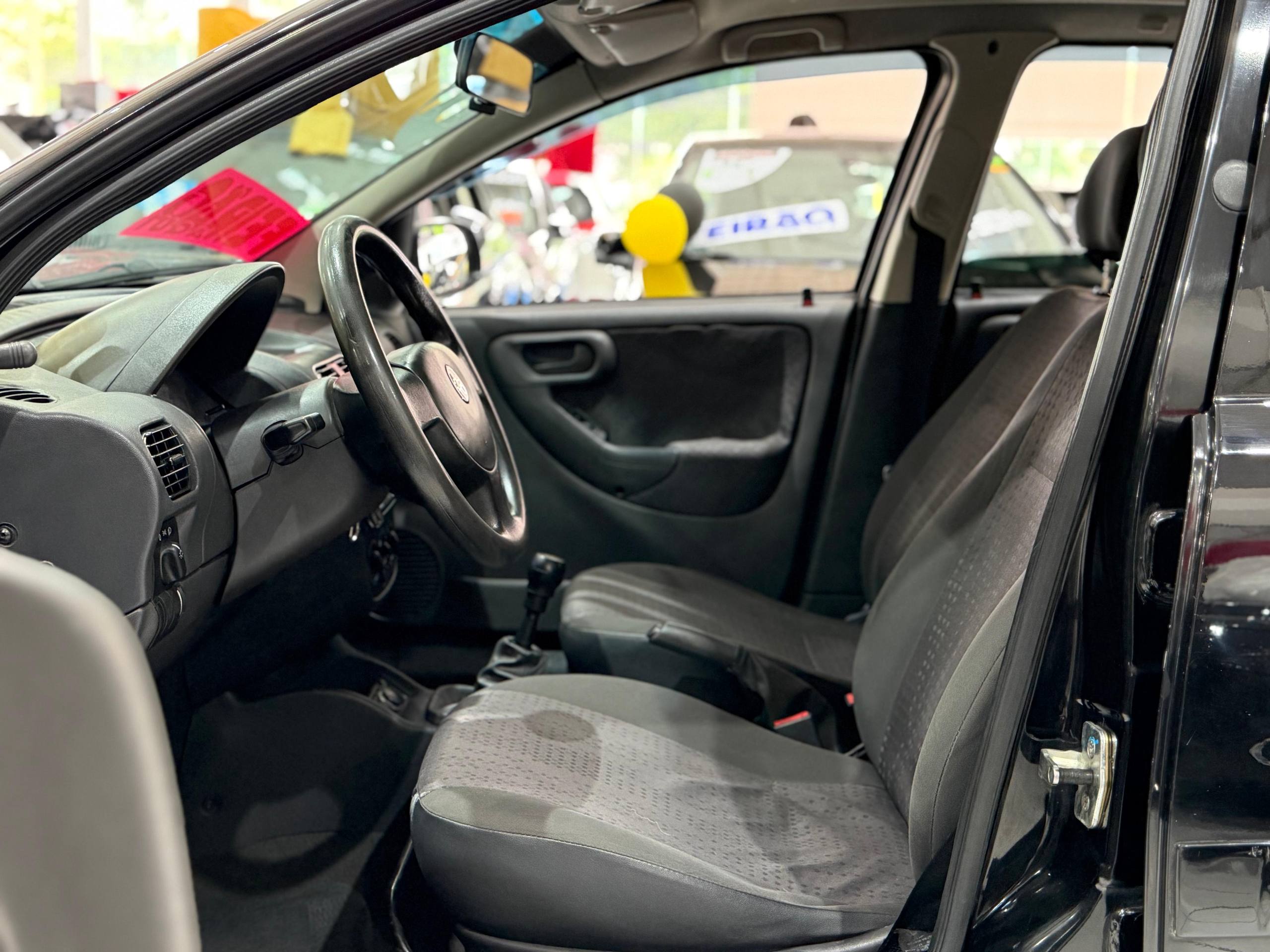 CHEVROLET CORSA