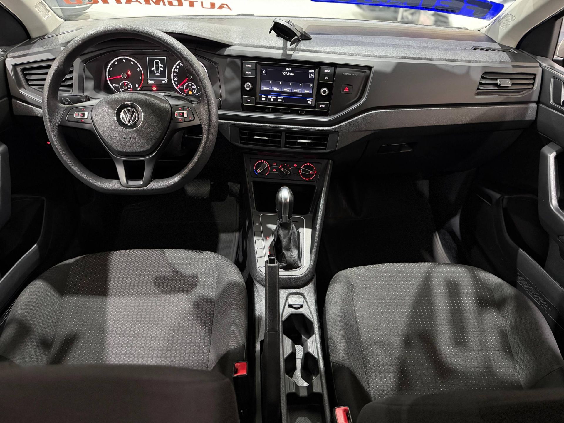 VOLKSWAGEN VIRTUS