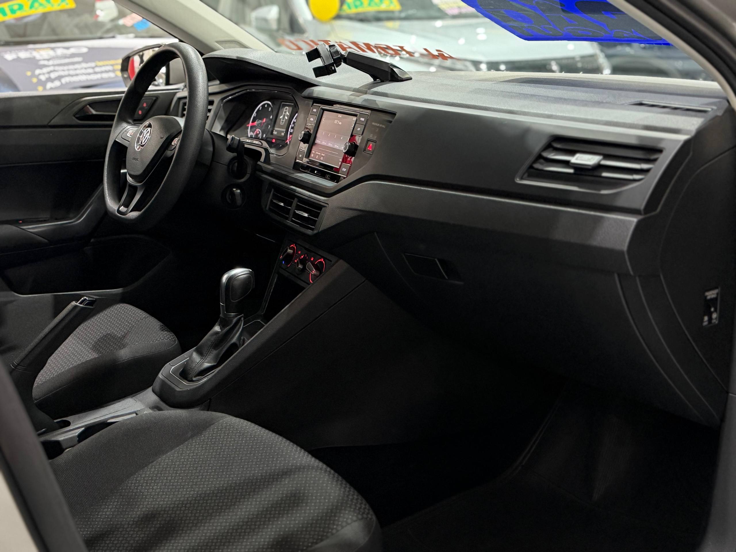VOLKSWAGEN VIRTUS