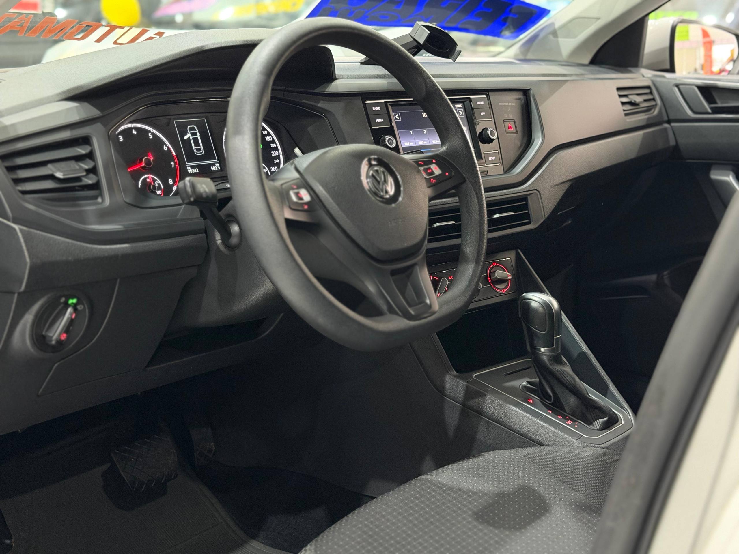 VOLKSWAGEN VIRTUS