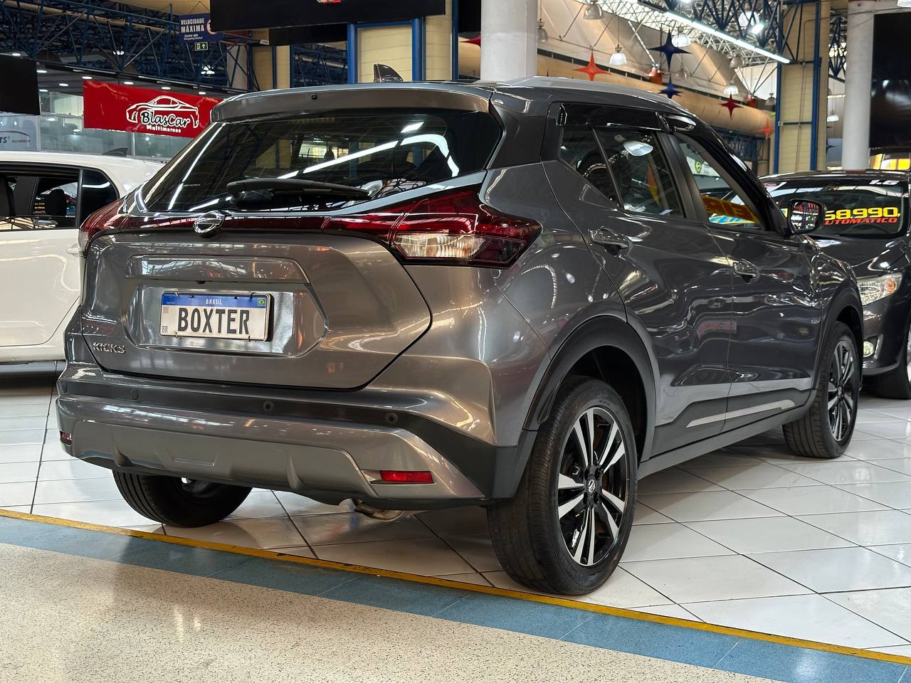 NISSAN KICKS