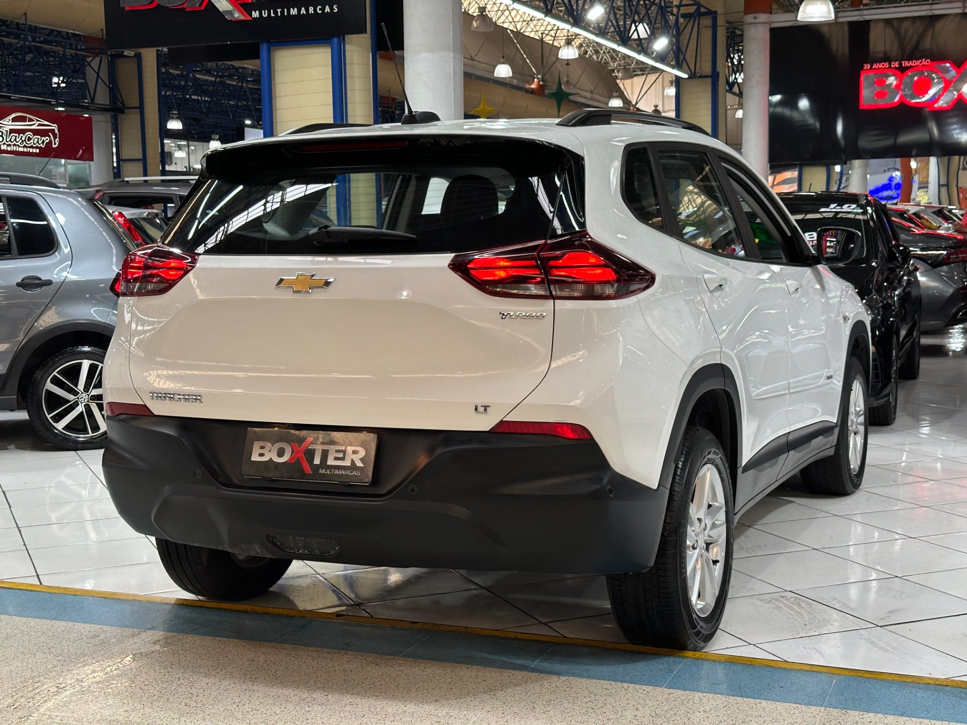 CHEVROLET TRACKER