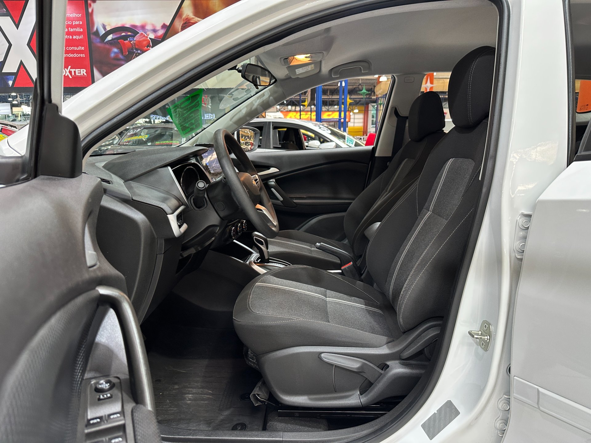CHEVROLET TRACKER