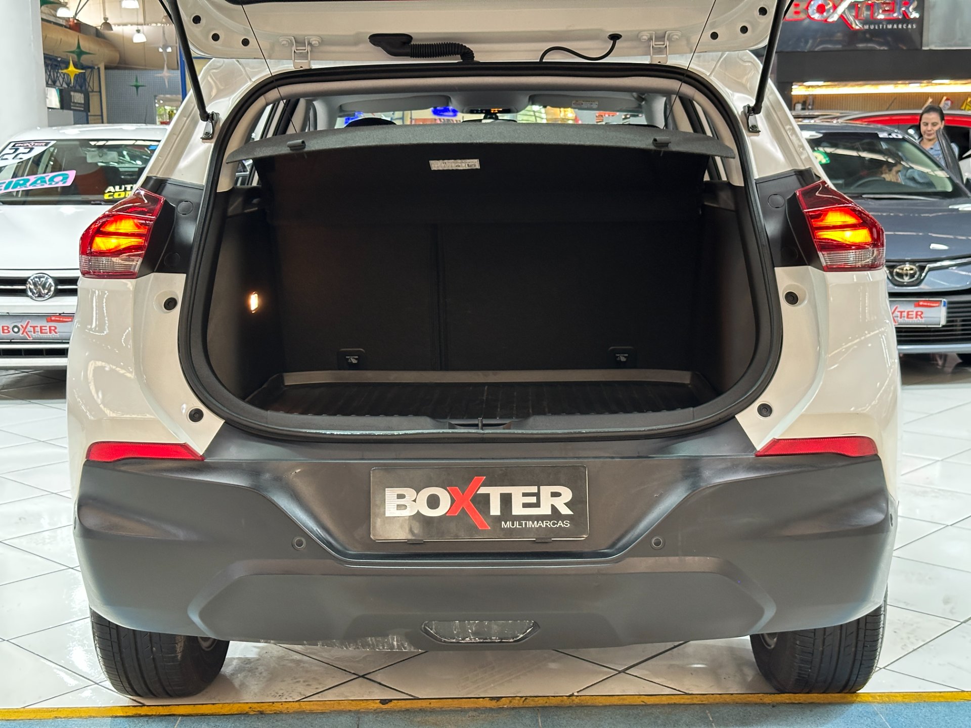 CHEVROLET TRACKER