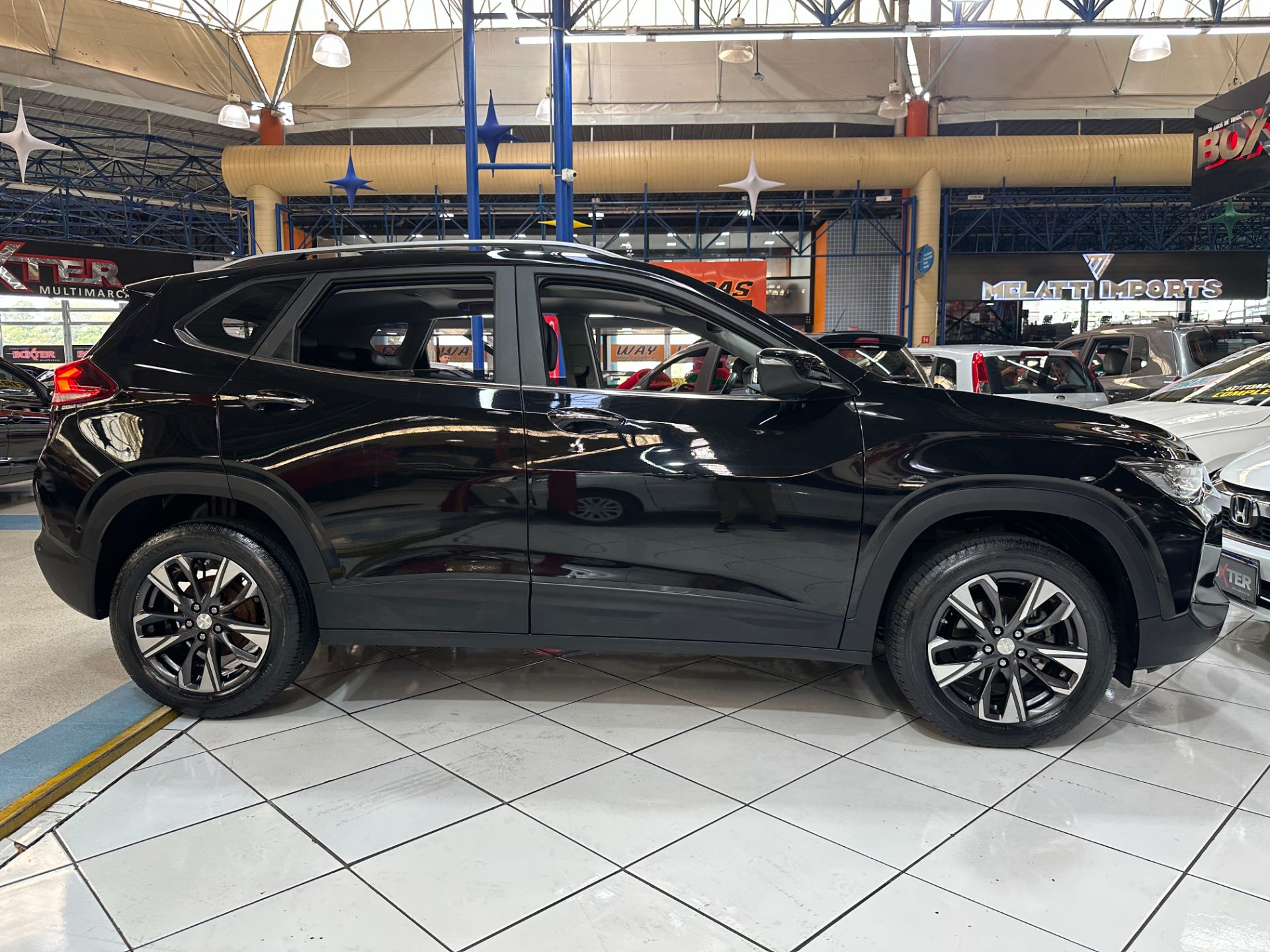 CHEVROLET TRACKER