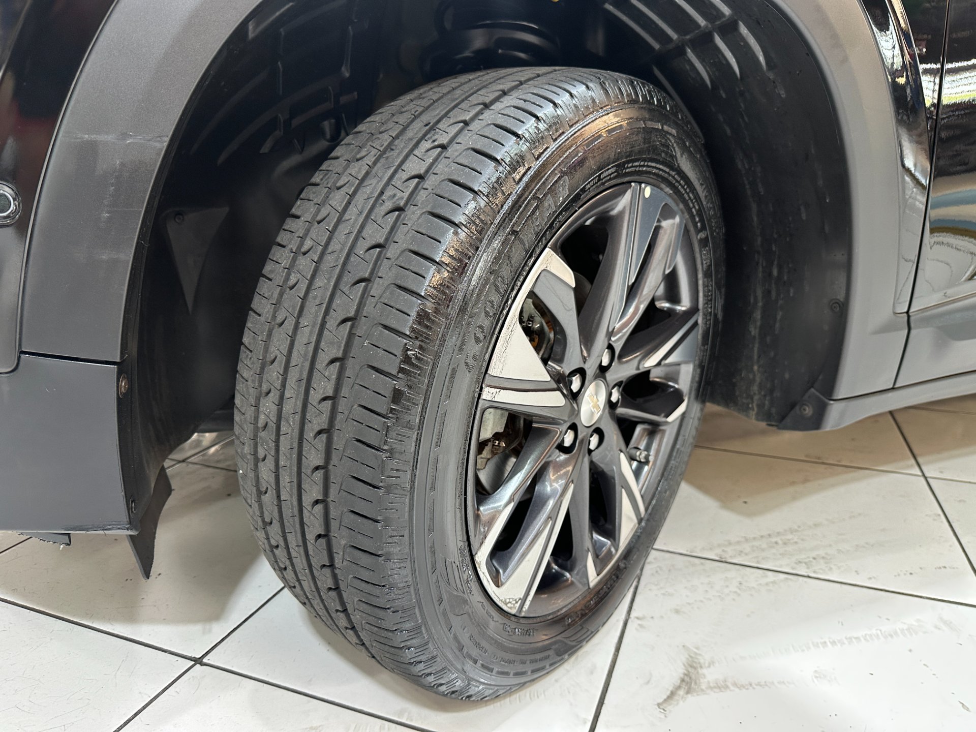 CHEVROLET TRACKER