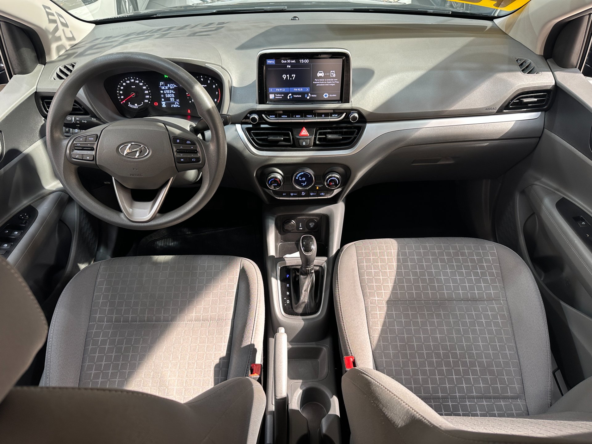 HYUNDAI HB20S