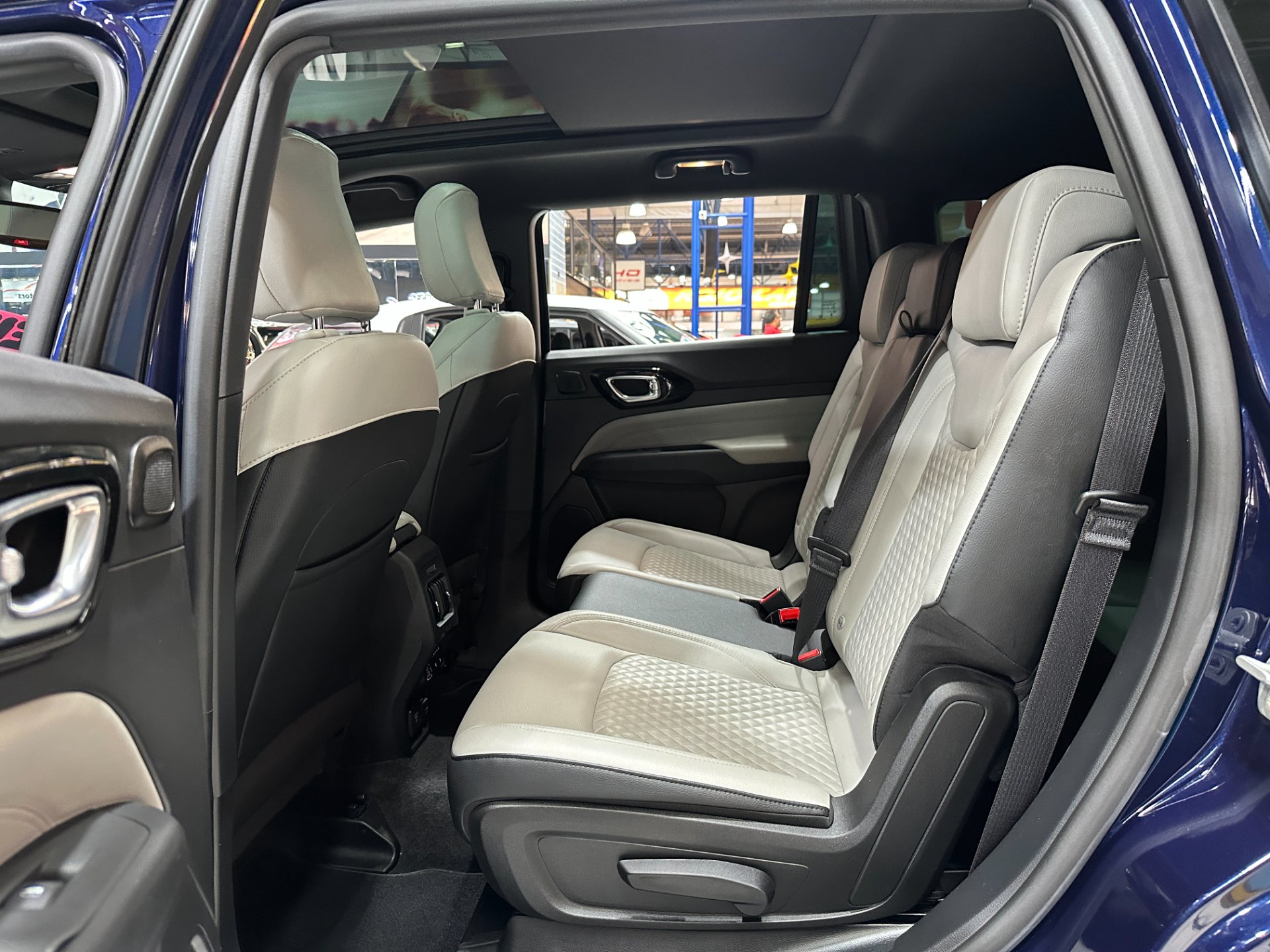 JEEP COMMANDER