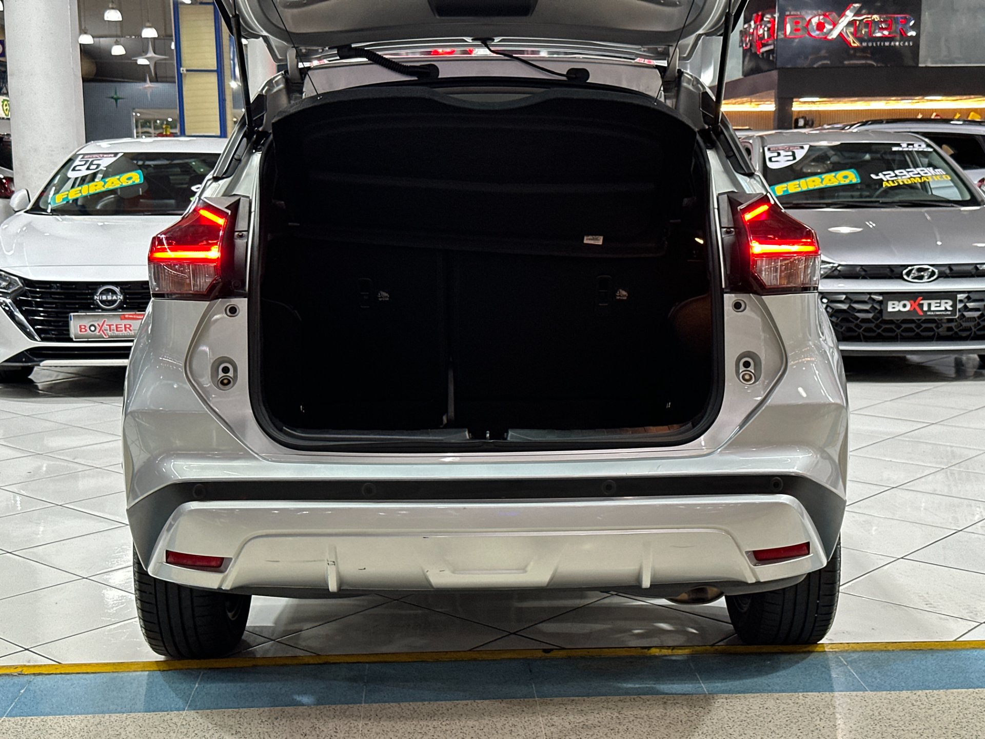 NISSAN KICKS