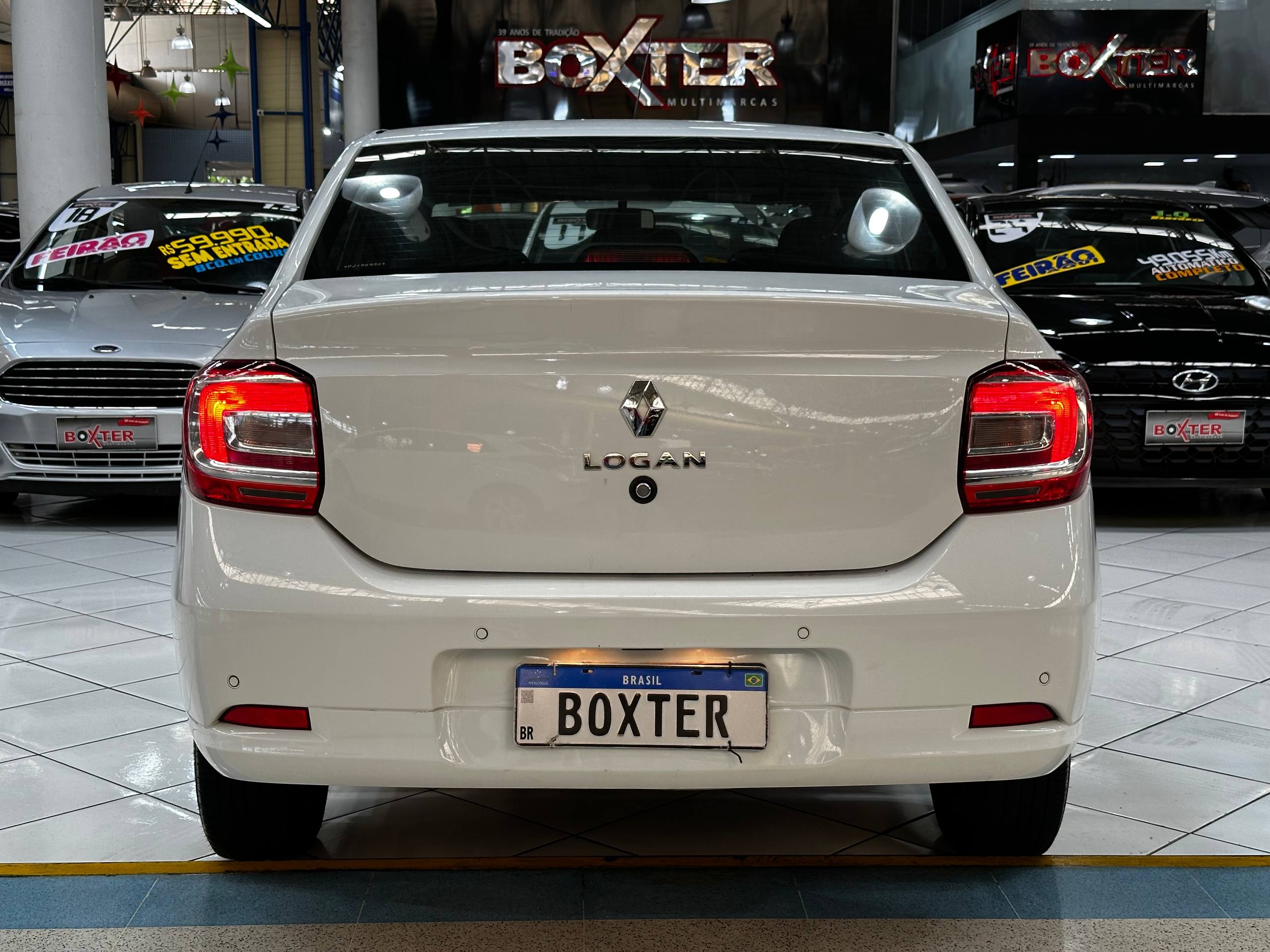 RENAULT LOGAN