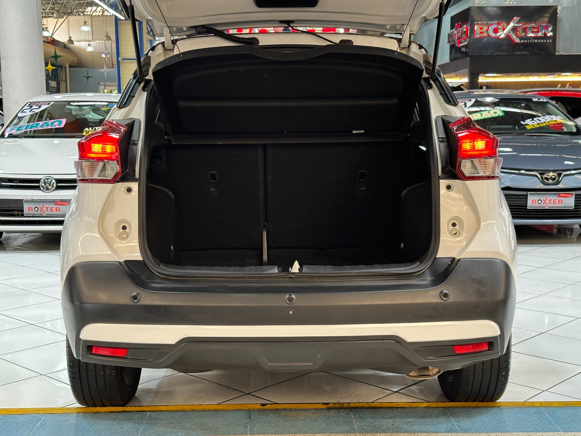 NISSAN KICKS