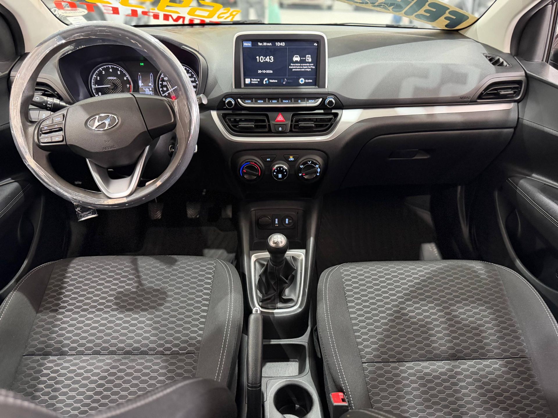 HYUNDAI HB20