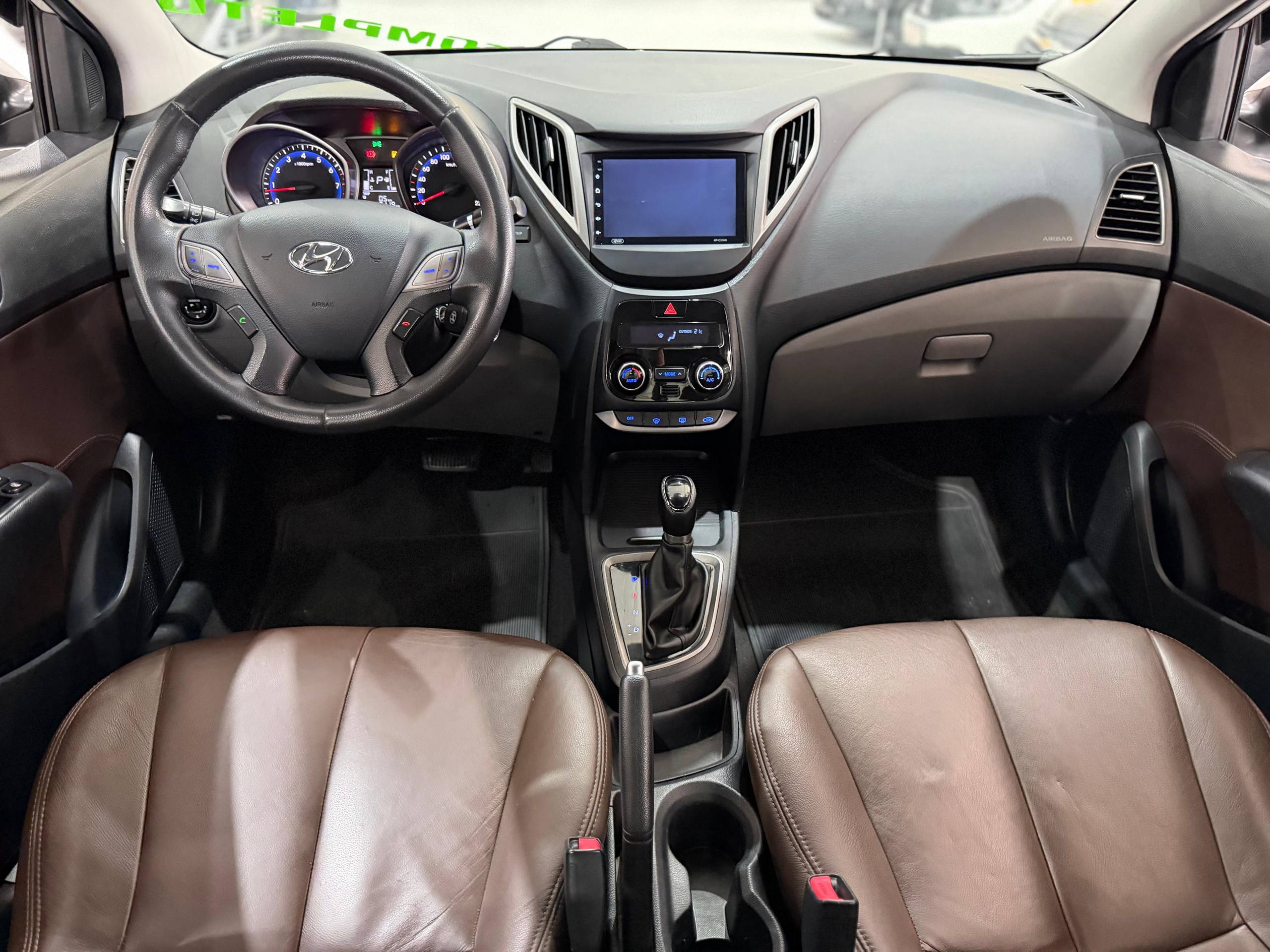 HYUNDAI HB20S