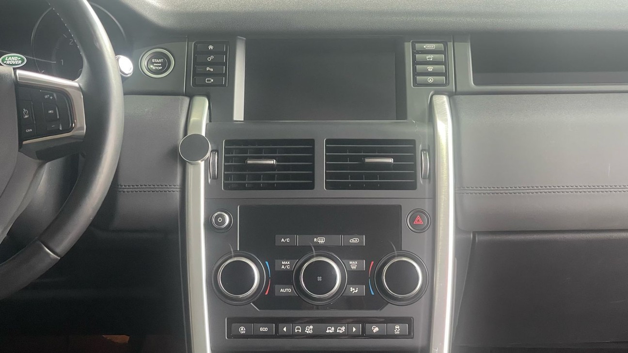 Car Image 12