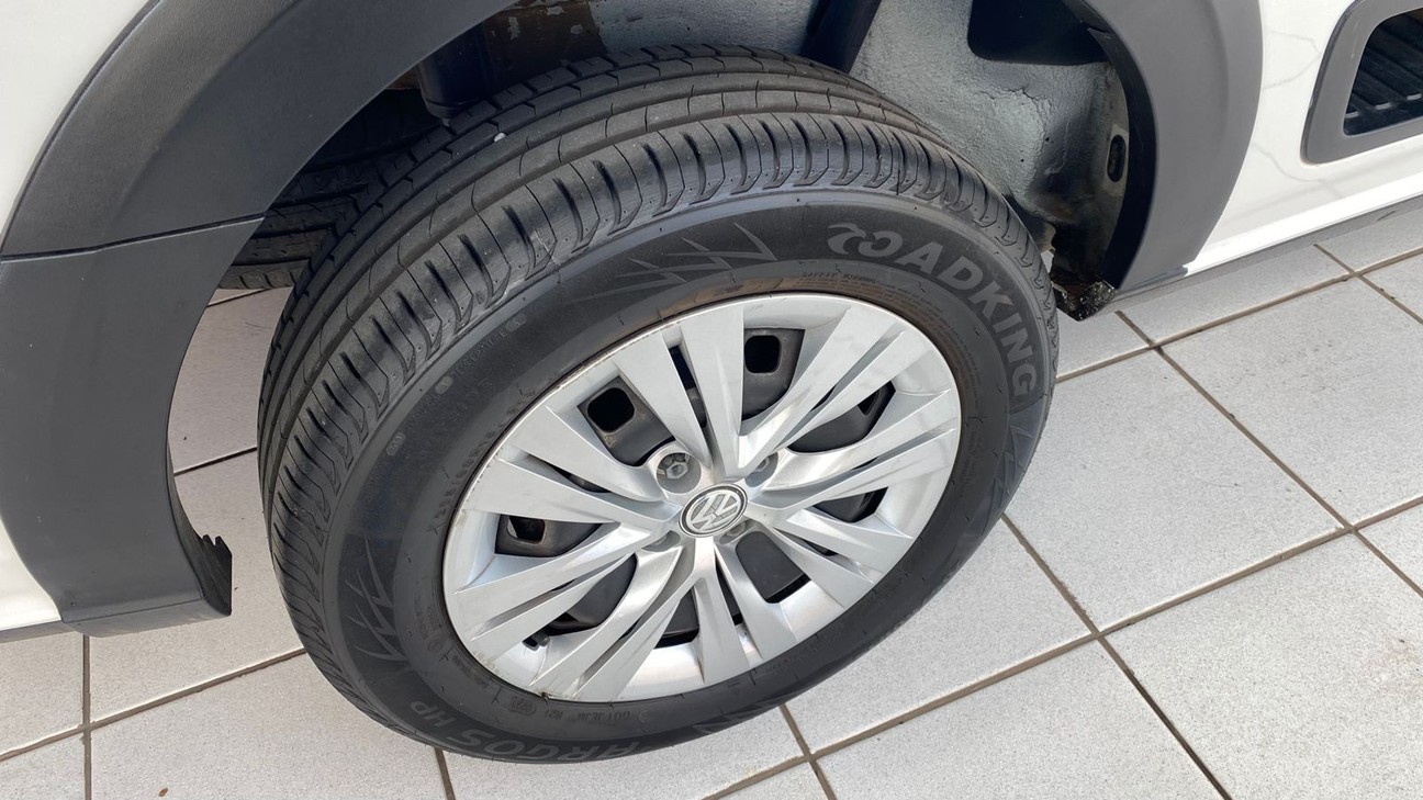 VOLKSWAGEN SAVEIRO