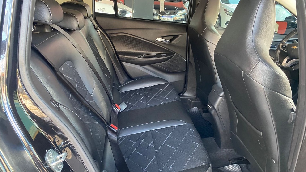 ONIX 1.0 TURBO PREMIER