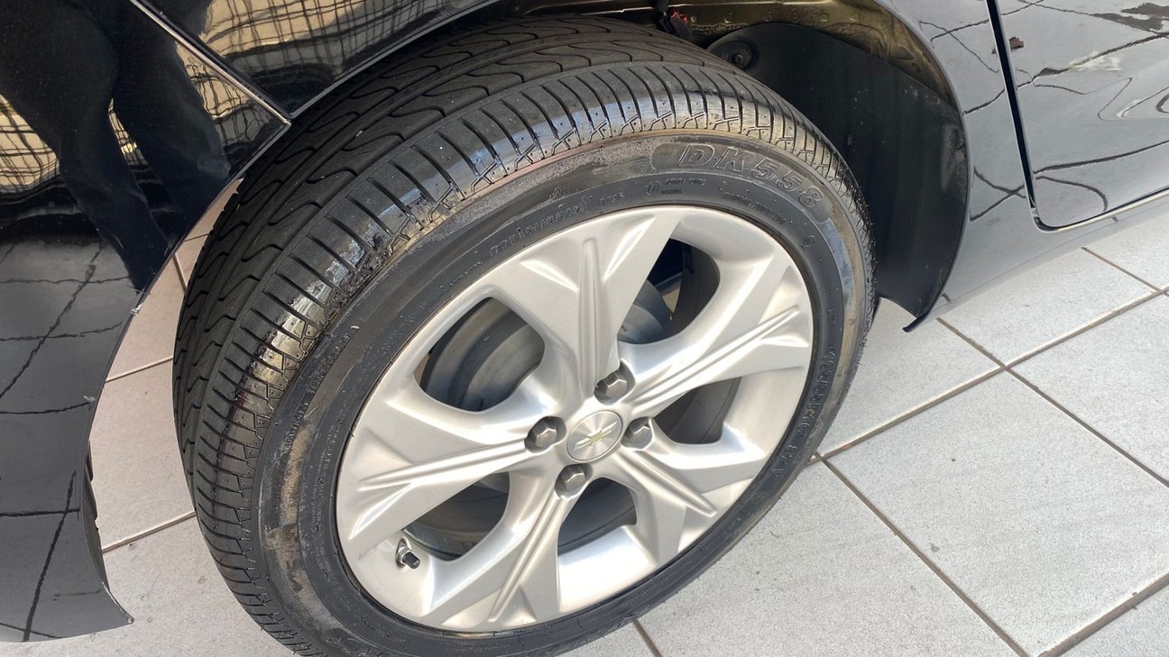 ONIX 1.0 TURBO PREMIER