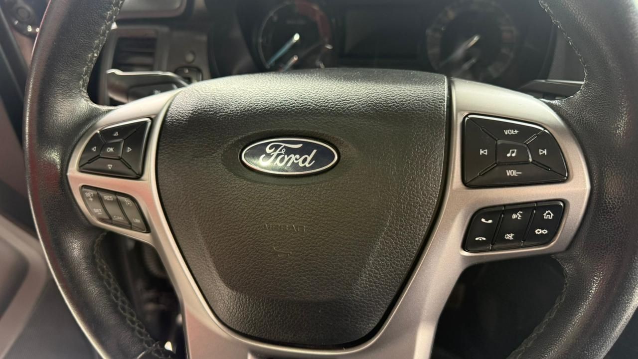 FORD RANGER 2.2 BLACK 4X2 CD 16V