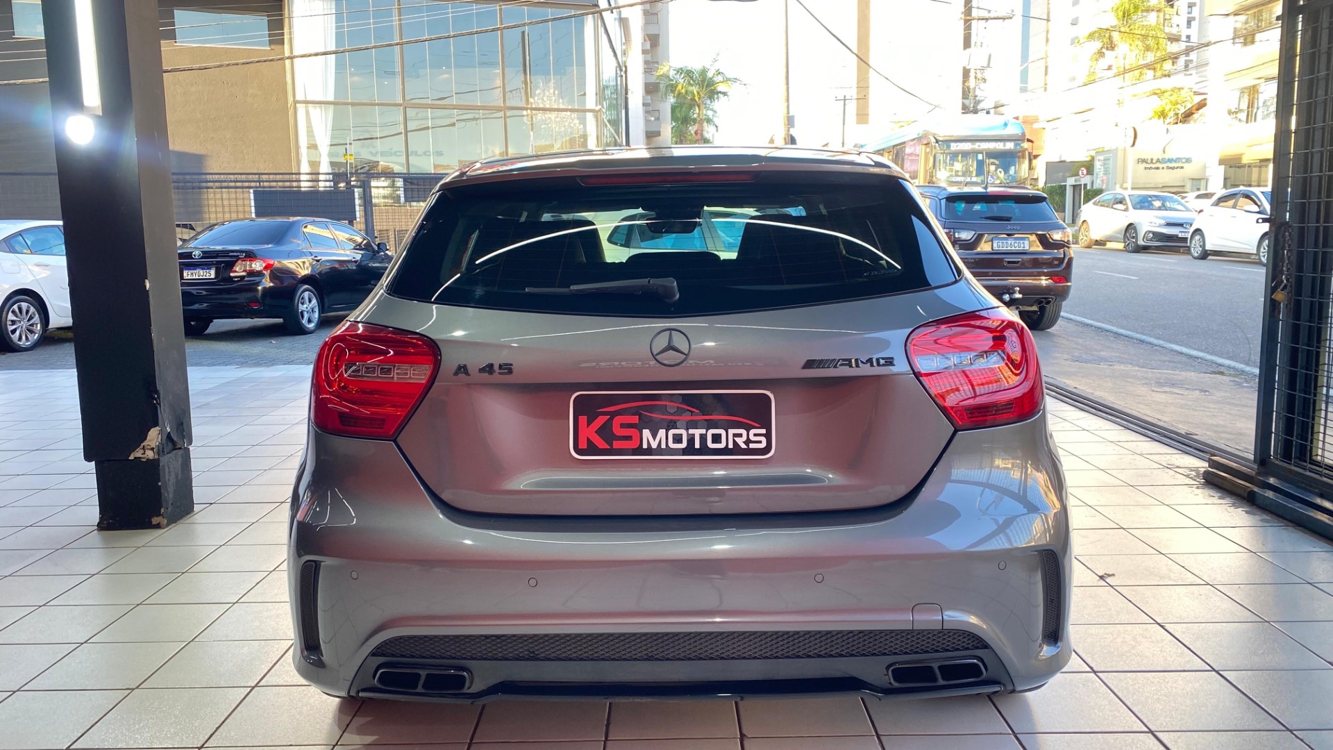 MERCEDES-BENZ A 45 AMG