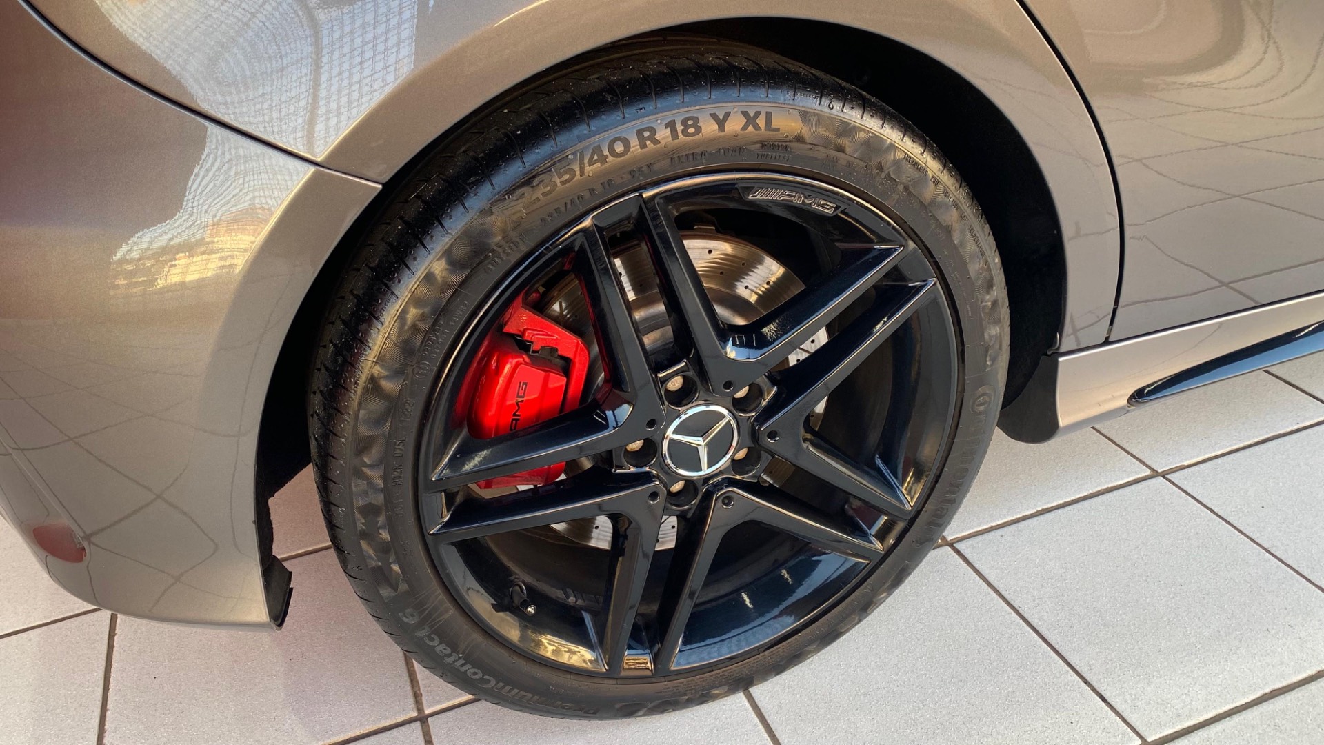 MERCEDES-BENZ A 45 AMG
