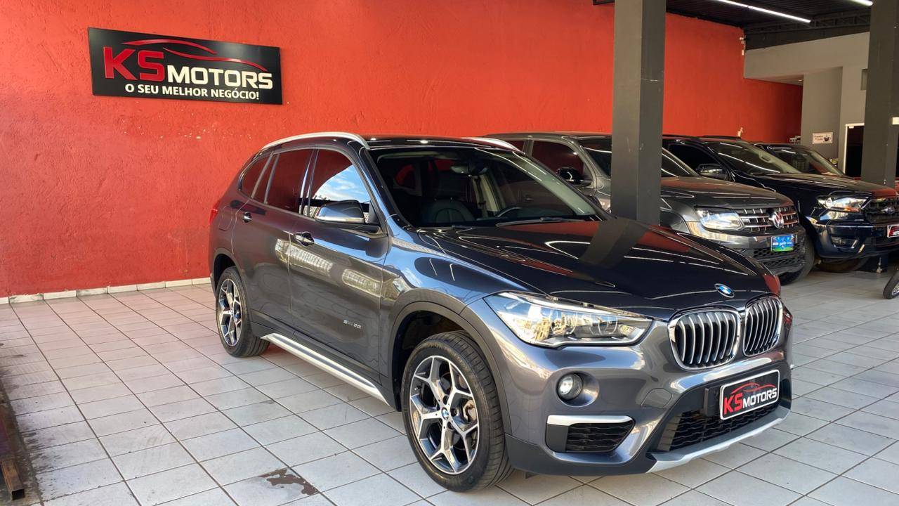 BMW X1