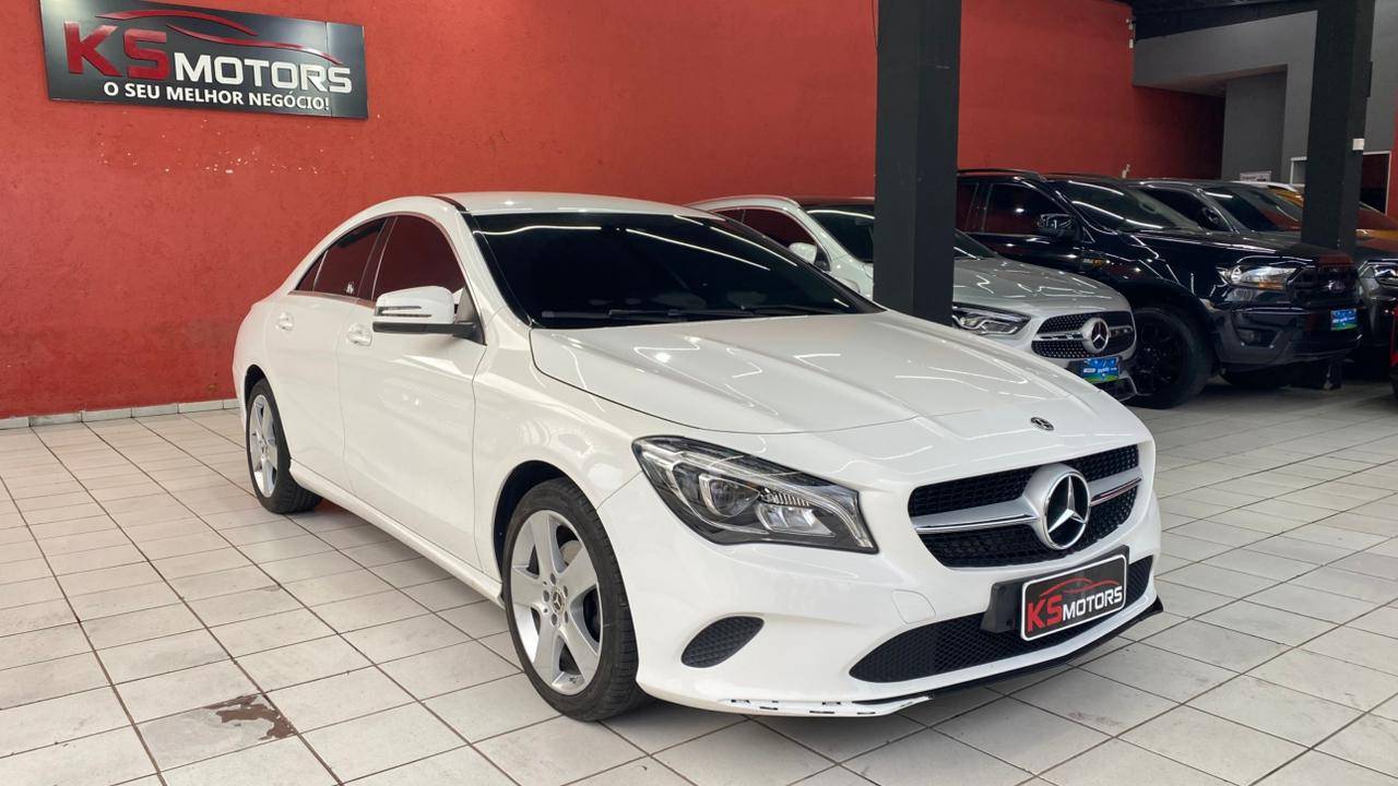 MERCEDES-BENZ CLA 180