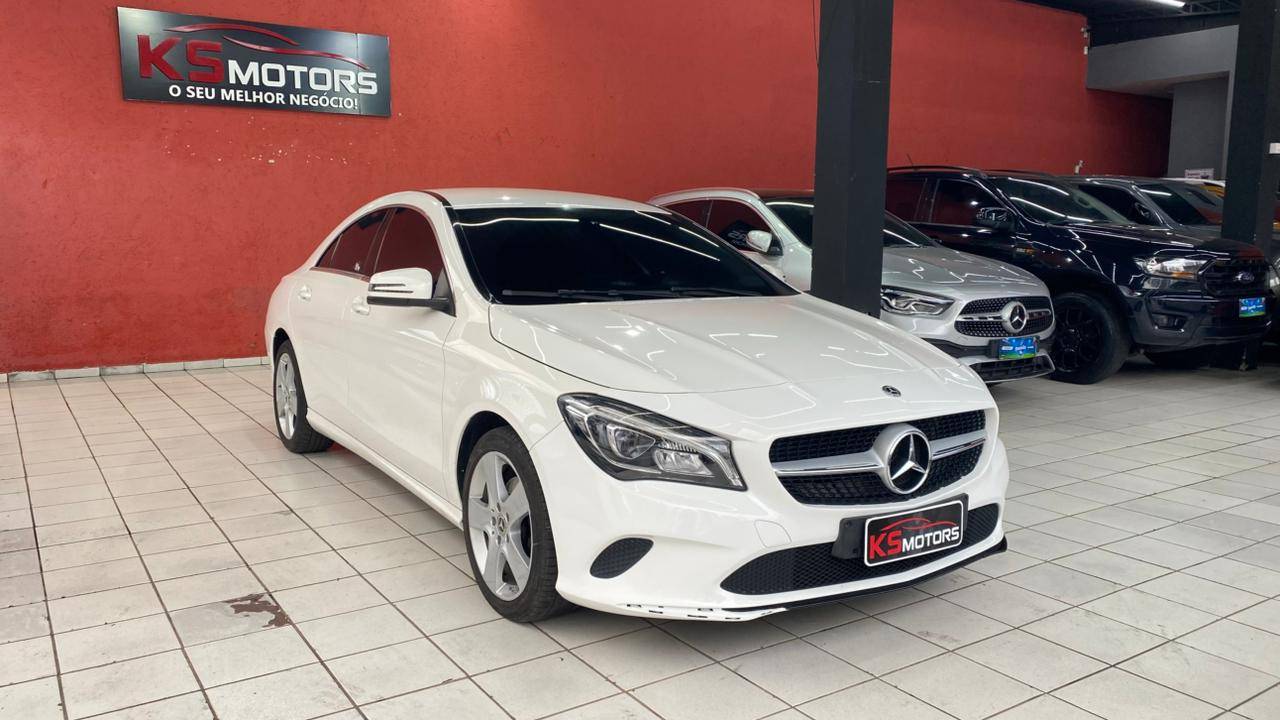MERCEDES-BENZ CLA 180