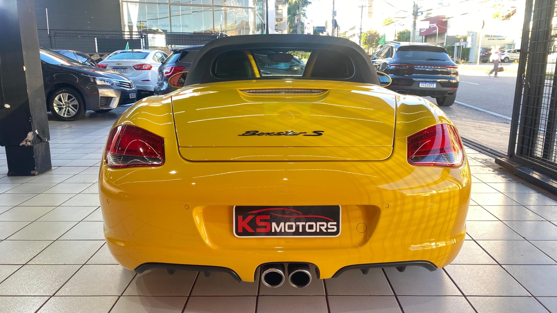 PORSCHE BOXSTER