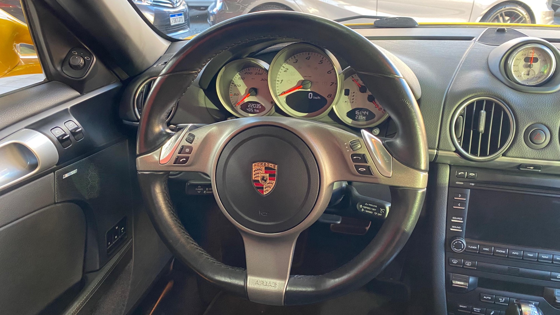 PORSCHE BOXSTER
