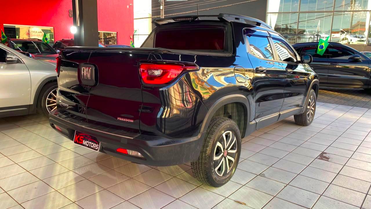 FIAT TORO