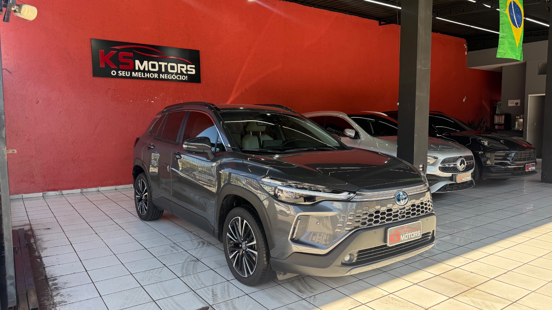TOYOTA COROLLA CROSS