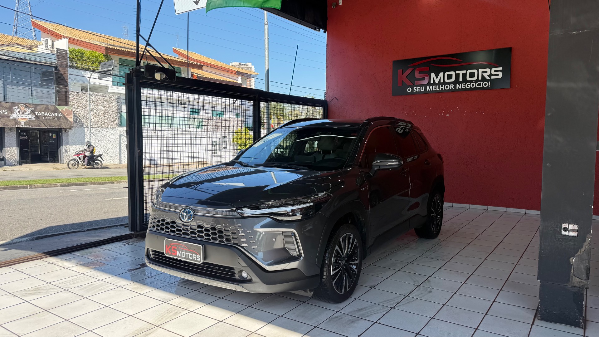 TOYOTA COROLLA CROSS
