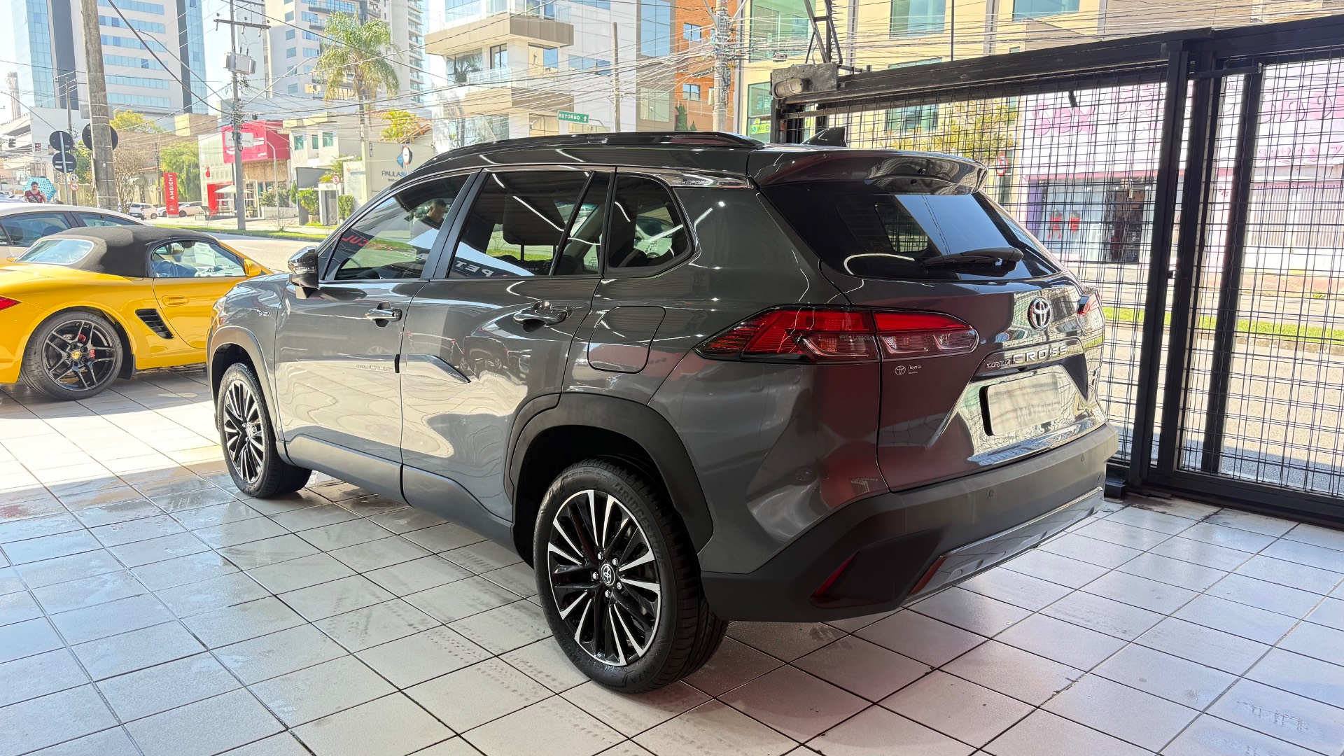 TOYOTA COROLLA CROSS