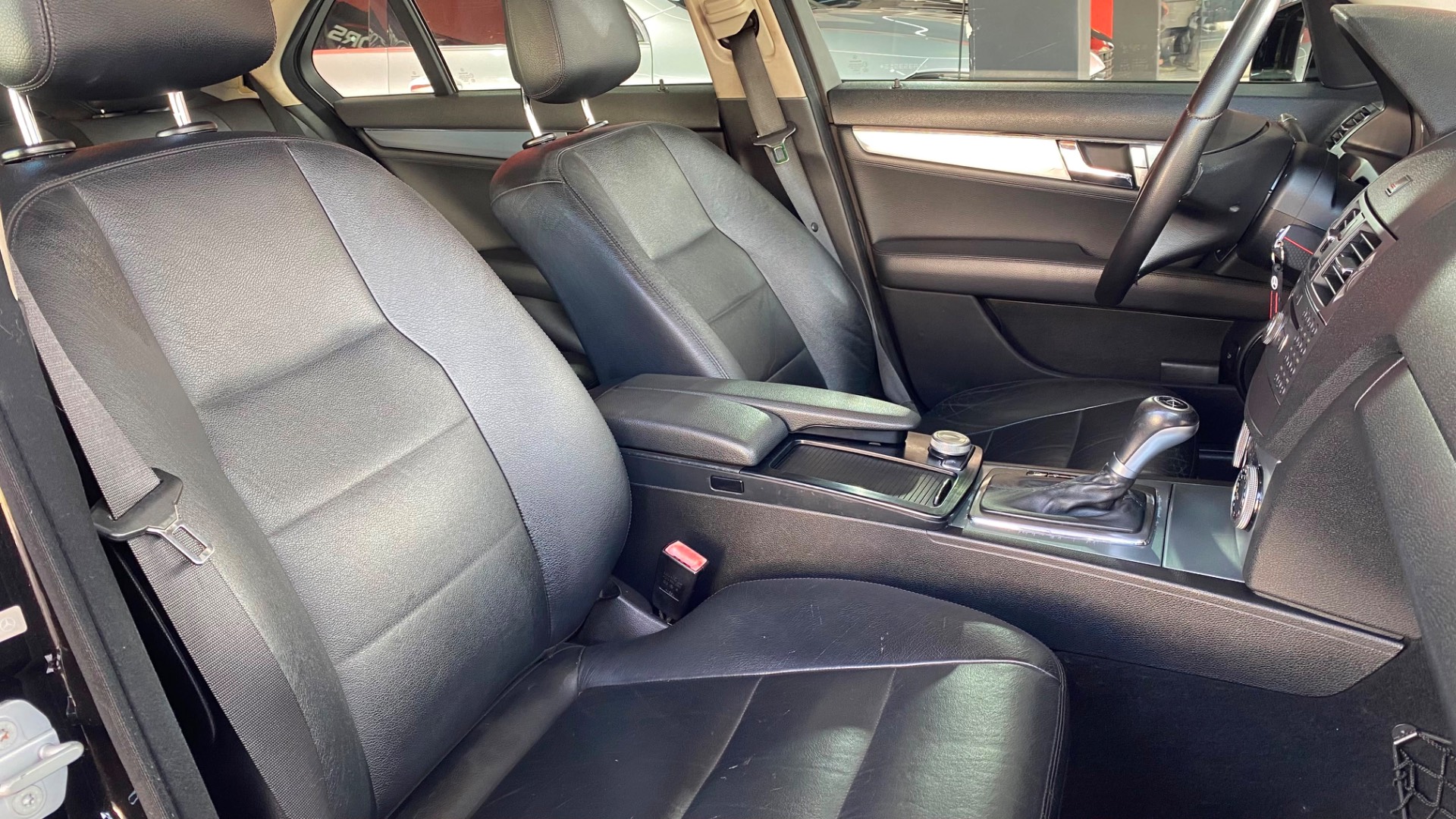 MERCEDES-BENZ C 200 K