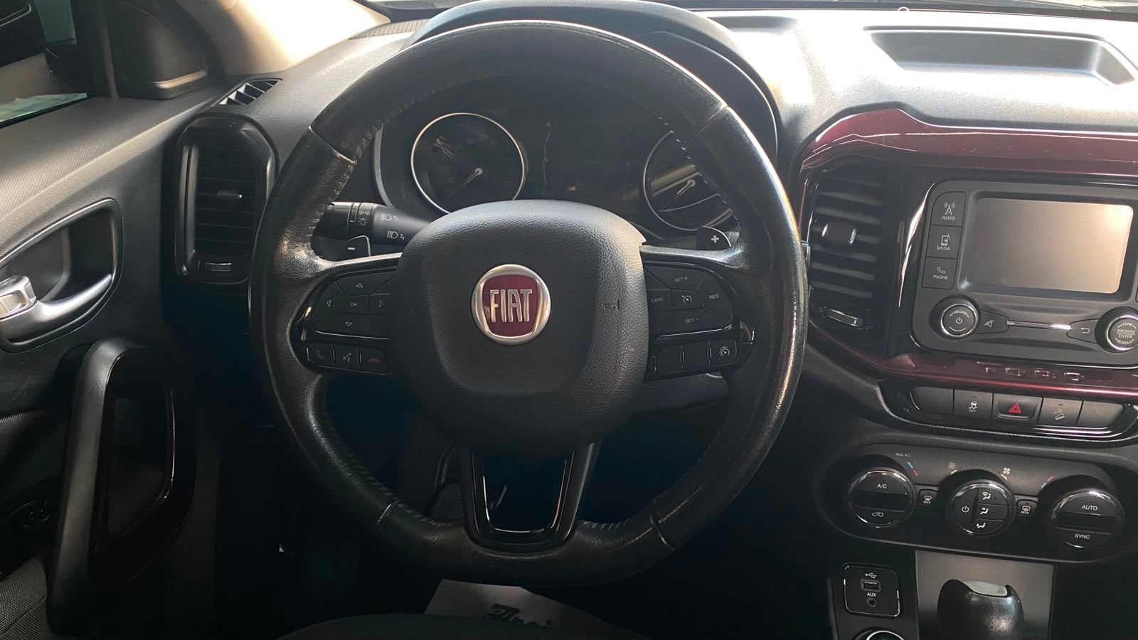 FIAT TORO