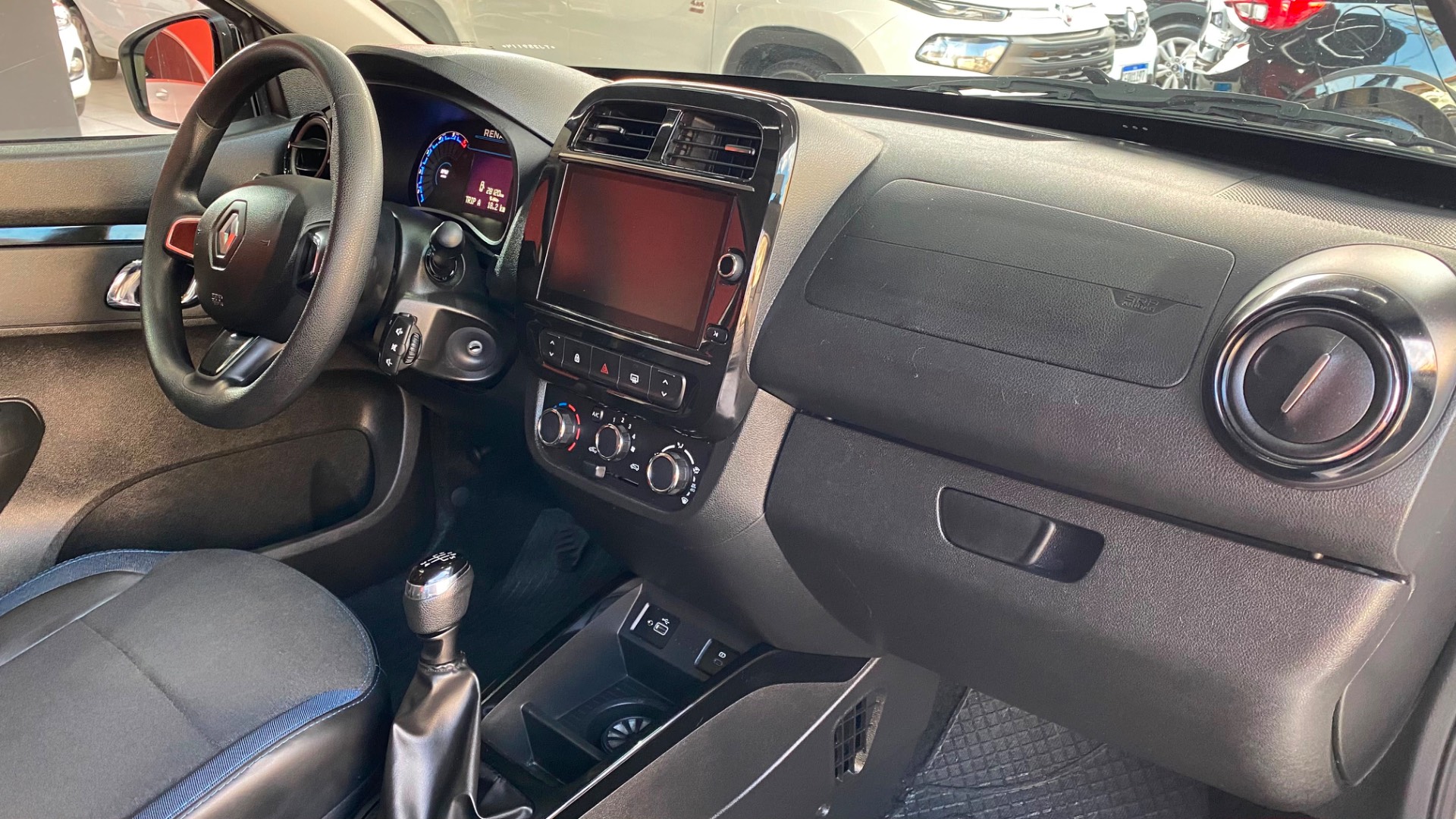 RENAULT KWID