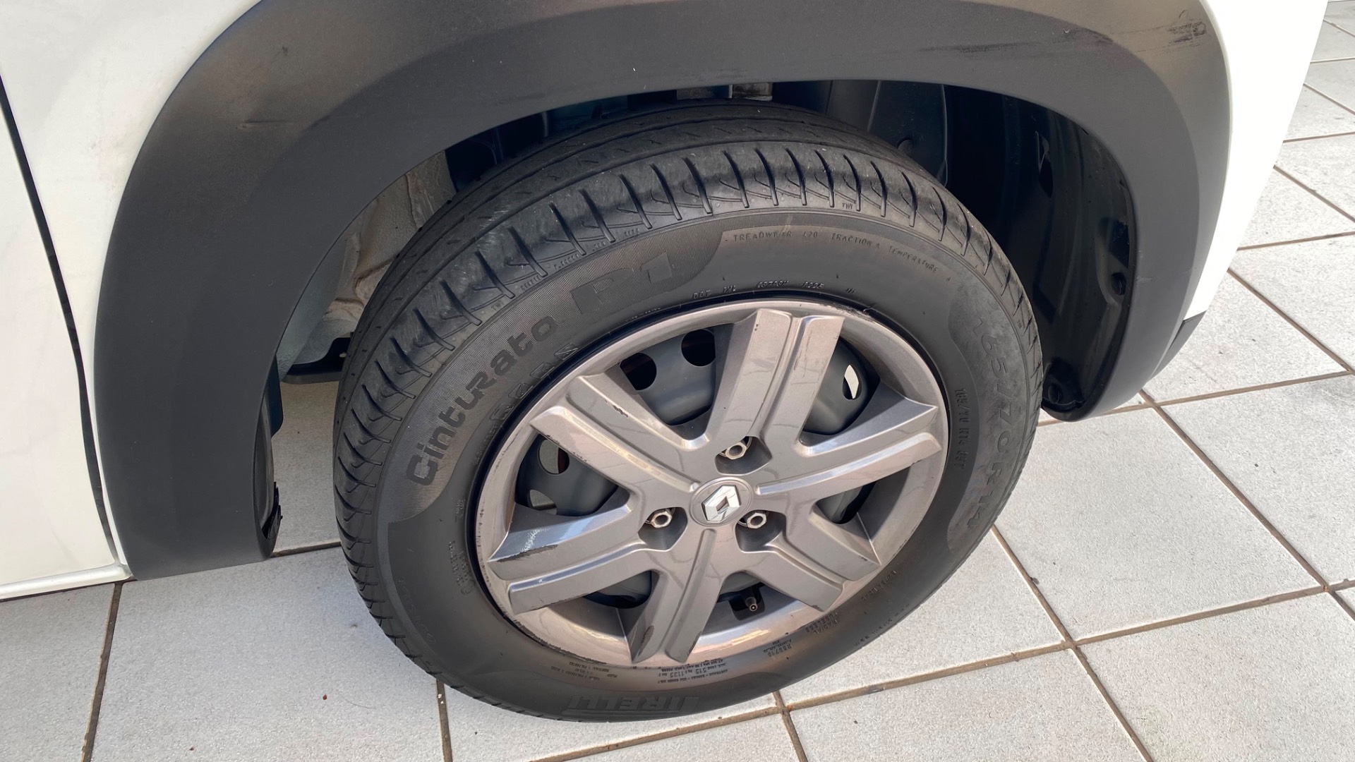 RENAULT KWID