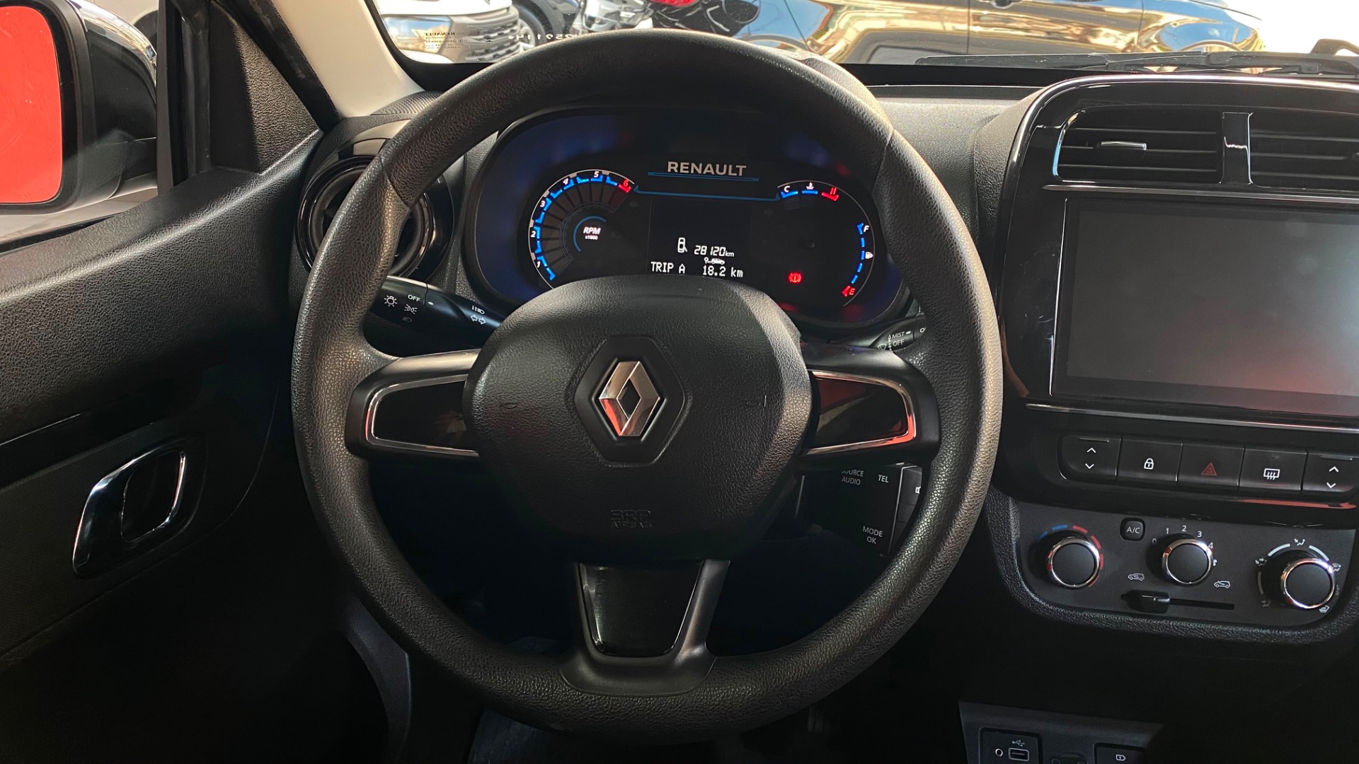 RENAULT KWID