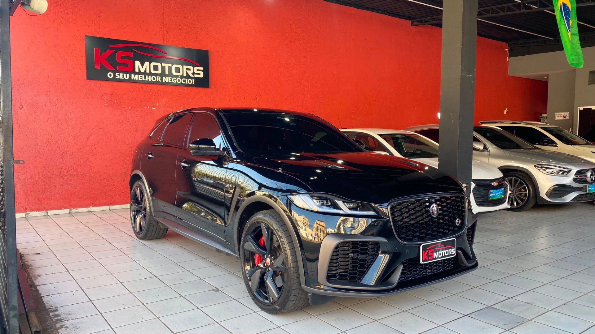 JAGUAR F-PACE