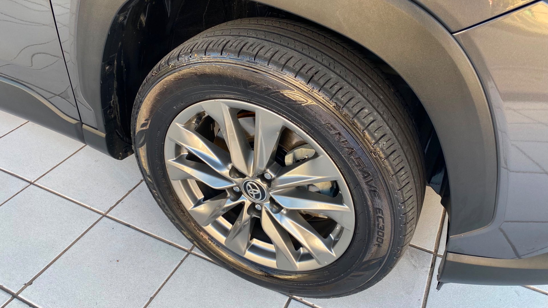 TOYOTA COROLLA CROSS